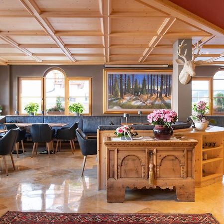 Hotel Somont Selva di Val Gardena Luaran gambar