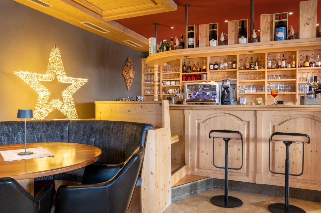 Hotel Somont Selva di Val Gardena Luaran gambar