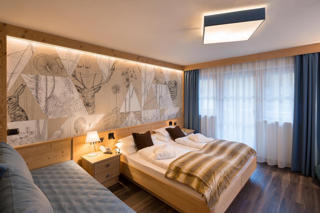 Hotel Somont Selva di Val Gardena Luaran gambar