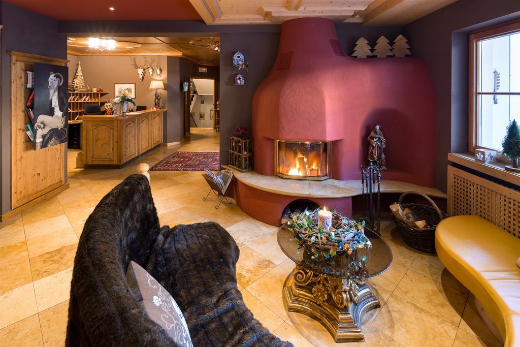 Hotel Somont Selva di Val Gardena Luaran gambar