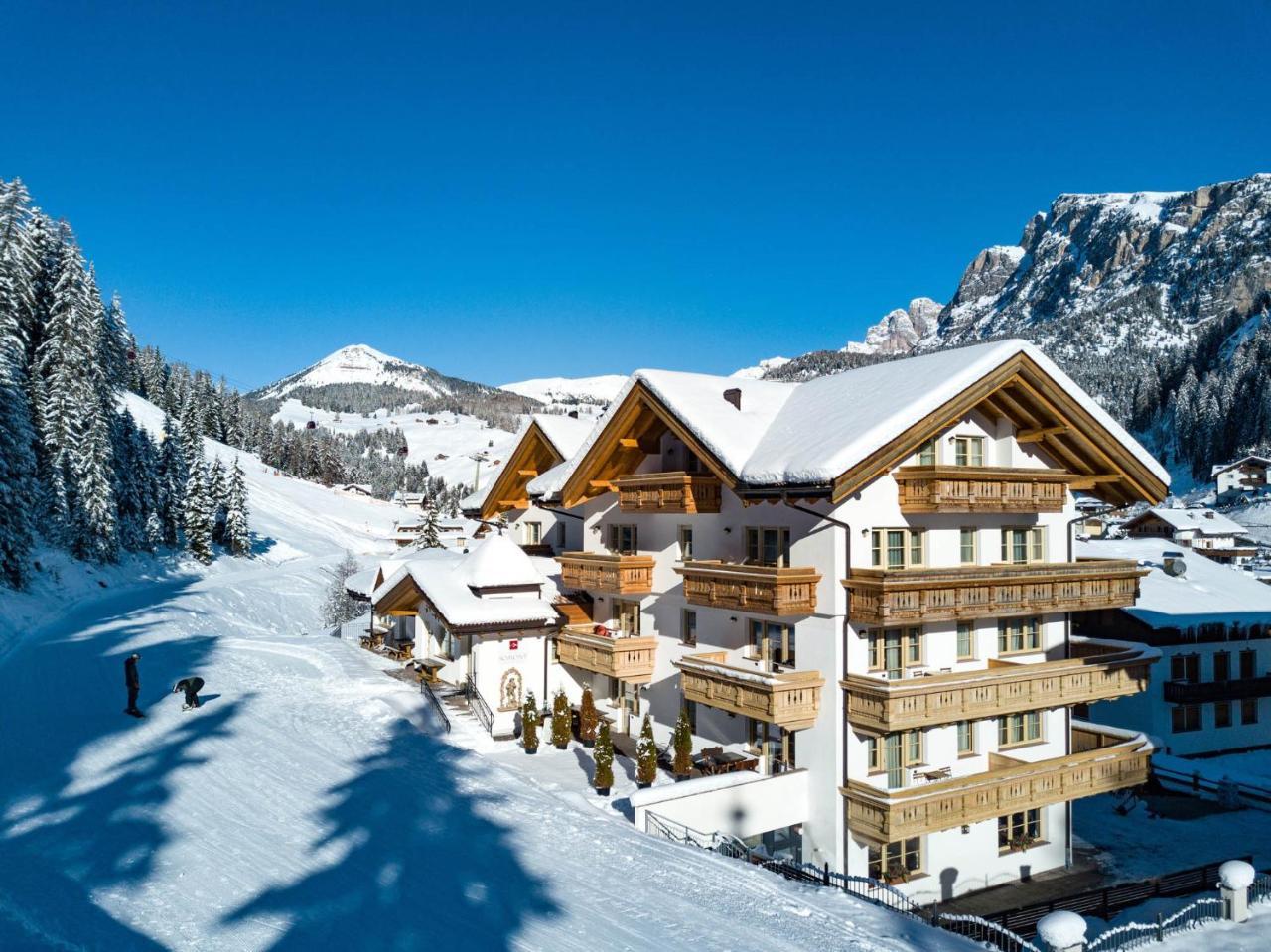 Hotel Somont Selva di Val Gardena Luaran gambar